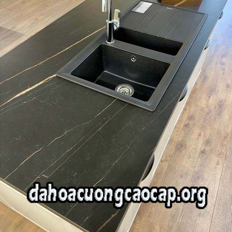 Đá hoa cương bếp
