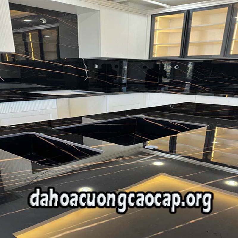 Đá hoa cương bếp
